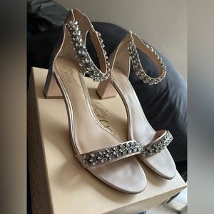 Jewel Badgley Mischka Heels